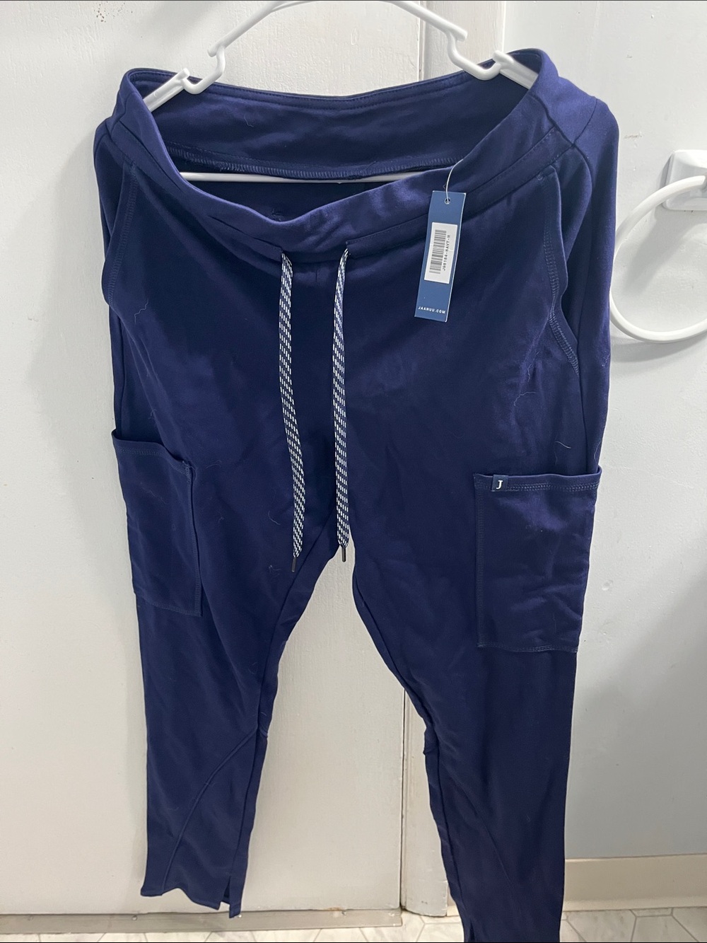 Jaanuu pants